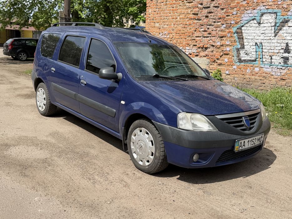Продам авто рено логан