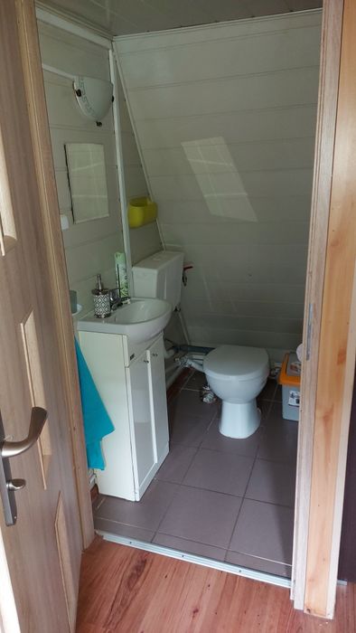 Domek nad Rzeką Wisłą w Ustroniu z Balią Ogrodową ( Jakuzi)[ Kominek ]