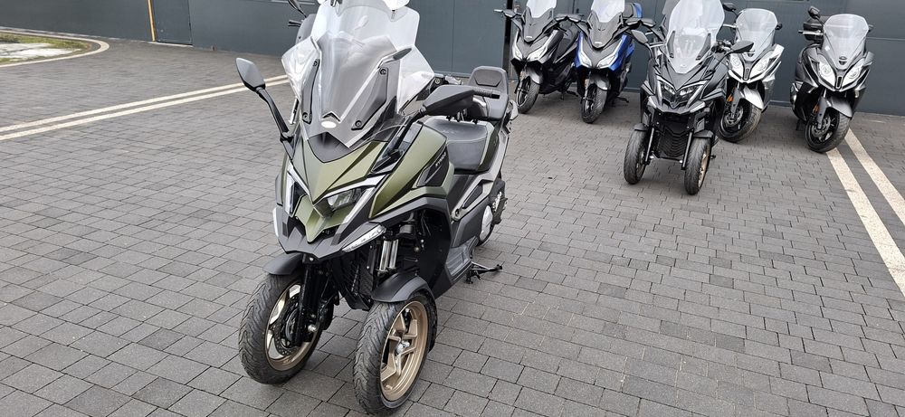 Kymco cv3  L5e Nie piaggi mp3 tricity