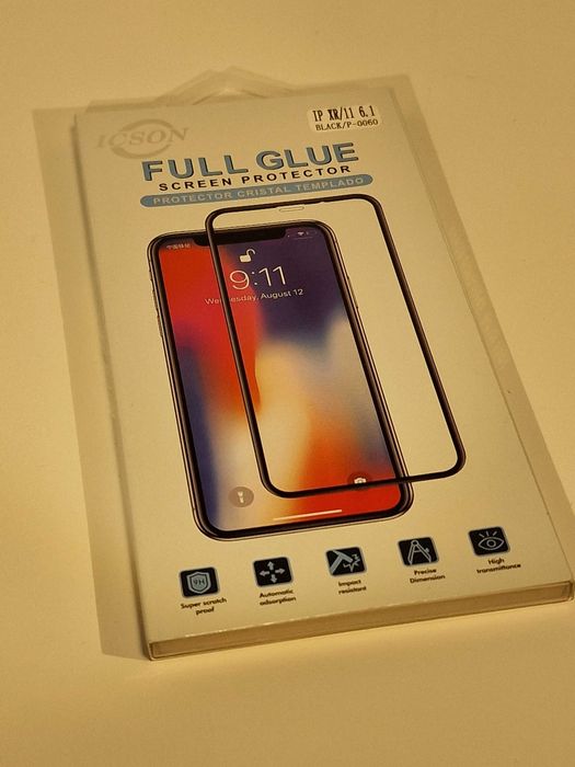 Película protetora de vidro para iPhone XR/11 6.1 (Preta)