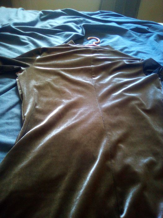 Vestido simples cinzento