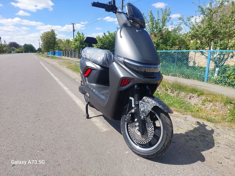 Новинка Елктроскутера SokMoto  E9 GT 29999W  72V28A Доставка безкоштов