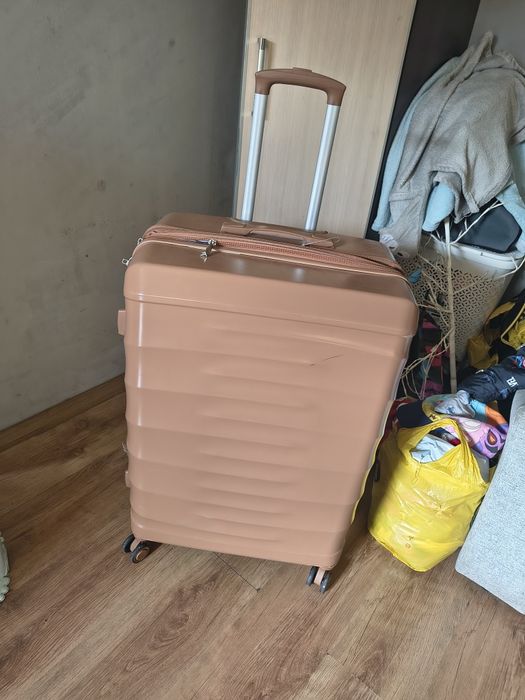 Walizka duża podróna