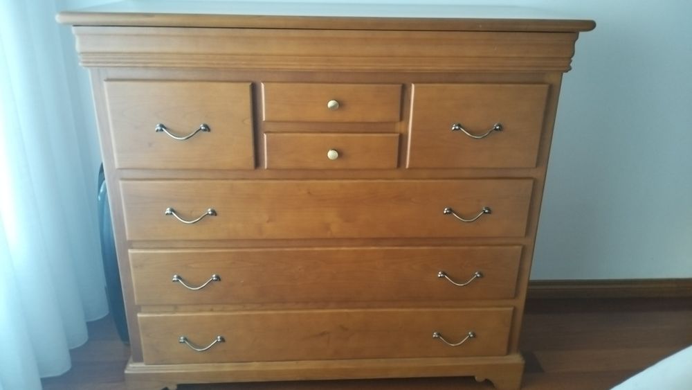 Quarto de casal , madeira cerejeira