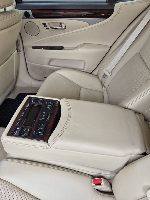 Lexus LS Lexus LS 460 AWD 2012 – poliftowy – wyjątkowy egzemplarz