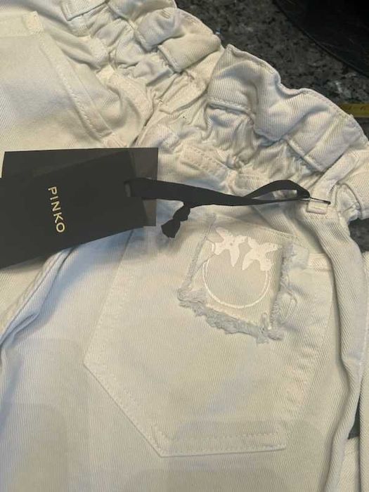 Świetny model spodni jeans Pinko  r.25