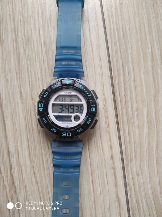 Zegarek Casio Iluminator LWS - 1100 H