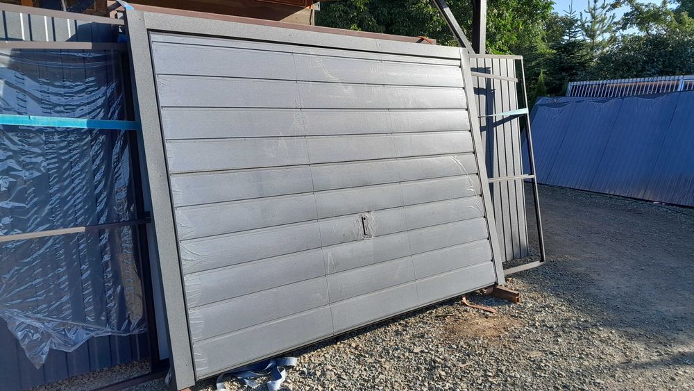 brama garażowa uchylna