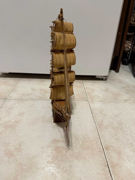 Barco em miniatura (vintage)