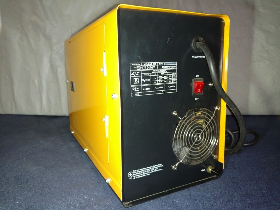 Продам зварювальний напівавтомат