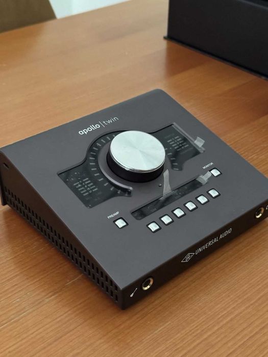 Interface de áudio Universal Audio Apollo Twin X Mk II Heritage Edition