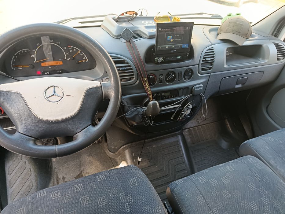 Mercedes Sprinter 213cdi пасажир 8 місць