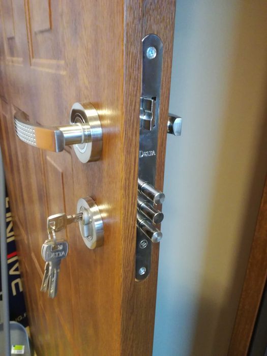 Serwis, Naprawa ,Regulacja Okien i Drzwi oraz Rolet