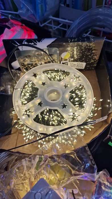 Гірлянда хвойна лапа,мішура ,фейверк  під розеткк