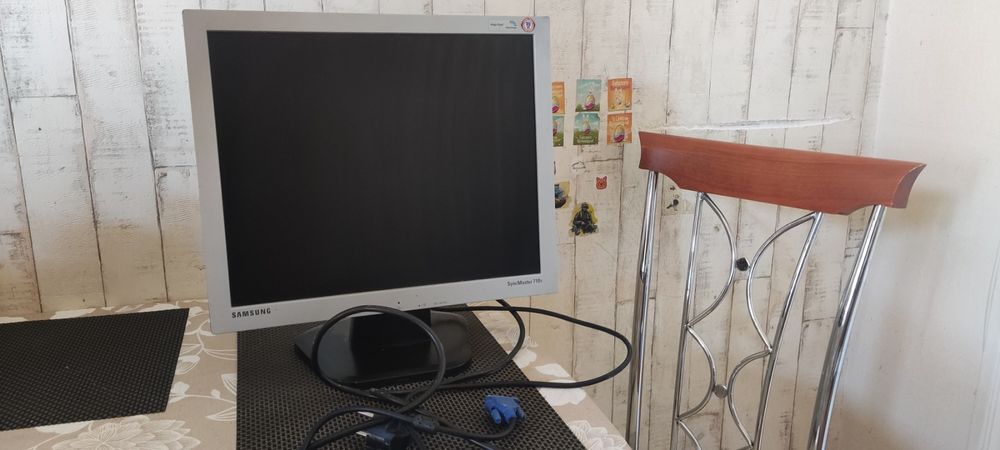 Монітор Самсунг робочий