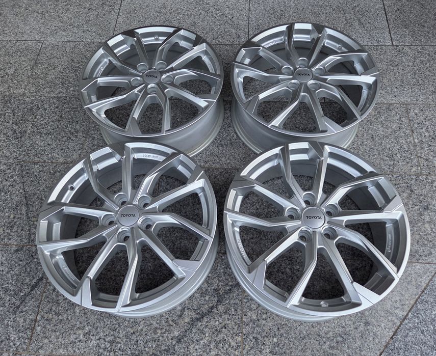 Alufelgi 18 5x114,3 Toyota Corolla Avensis Auris RAV4 CH-R Camry #101