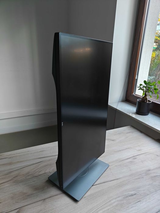 Monitor Dell U2717D