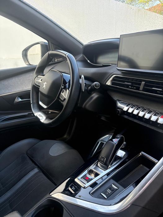 Peugeot 5008 GT 2.0 BlueHDi 180cv – Versão RARA – Full Extras – 2023 – 40.000 km