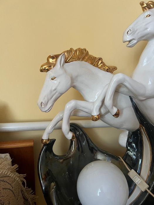 Світильник фаянсовий