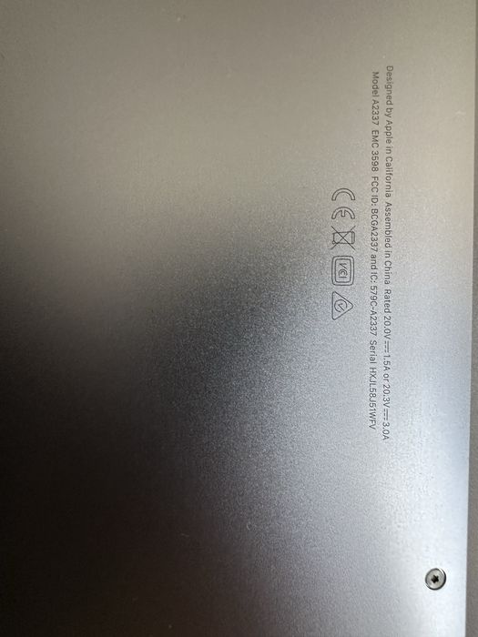 Продам Apple Macbook Air13 m1