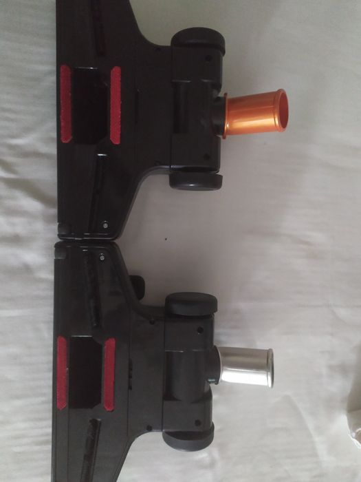 Щітки нові до пилососа