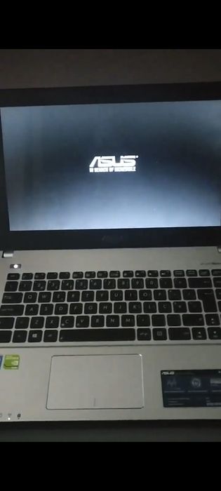 ASUS K450JN i7 Quad-Core | 12GB RAM | SSD 256GB + Caddy 2º Disco | Wi-Fi 5G