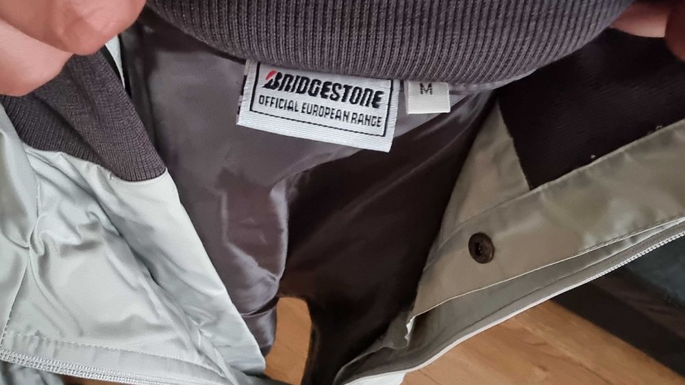Blusões Bridgestone