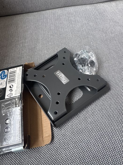 Suporte para TV de 10" a 22" - Titan MF2210(A)