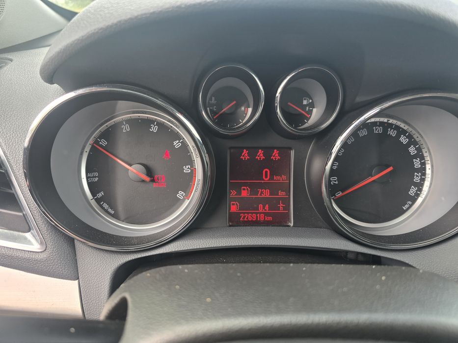 Opel Mokka 2013 . Diesel . Kamery . Zadbany . Gotowy do jazdy