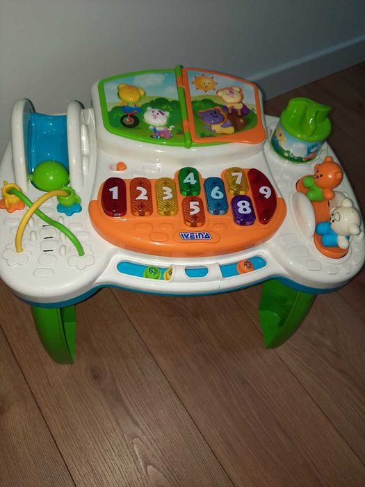 Interaktywny stolik edukacyjny WEINA