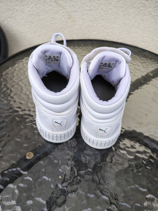 Sprzedam sneakersy Puma