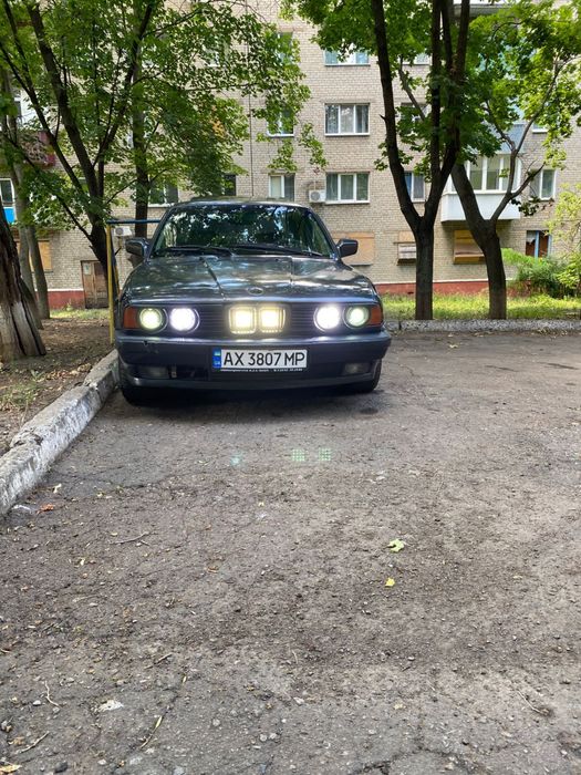 Бмв е34 2,5 плита