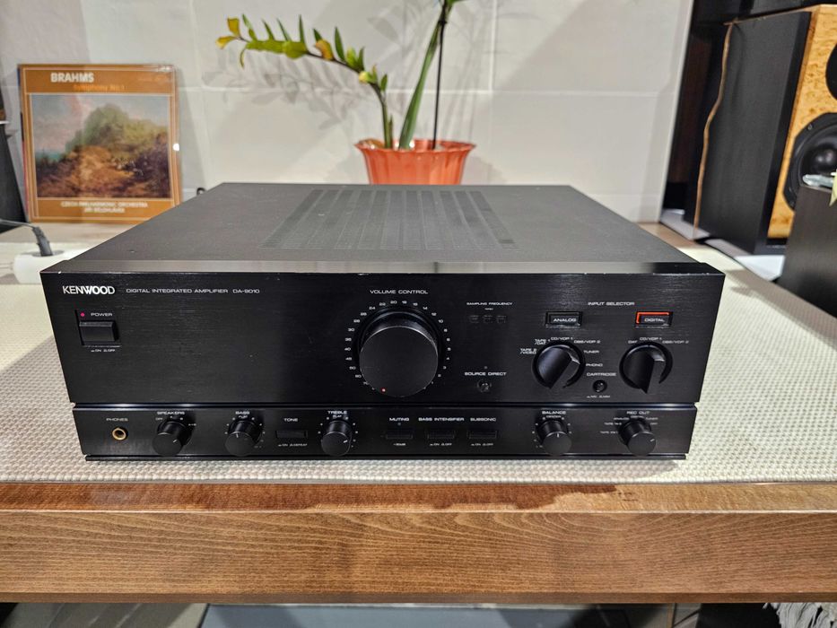 Підсилювач Kenwood DA-9010 Digital ЦАП / 18кг звуку!