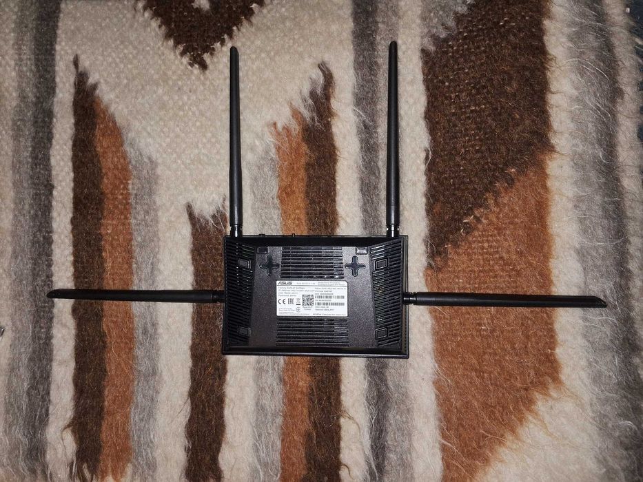 Роутер Asus RT-AC57U