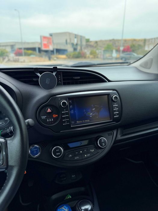 Toyota Yaris III 2019 Hybrid