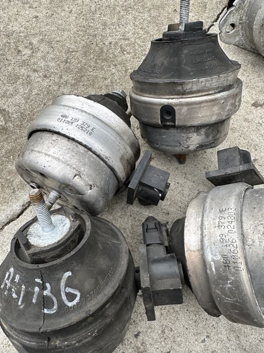 Подушка двигуна , коробки Ауді а6 с6, а6 с7