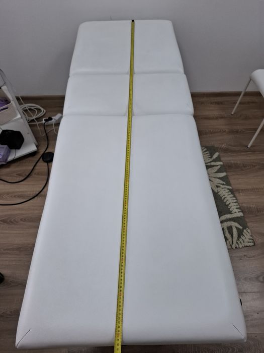 Кушетка-масажний стіл