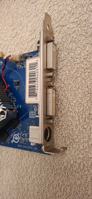 Placa gráfica GF 6600 GT ddr3