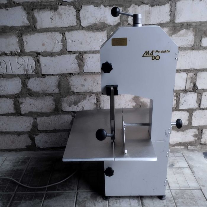 Пила для мяса, стрічкова піла м'ясна Mado Perfekta MKB 648D (Германия)