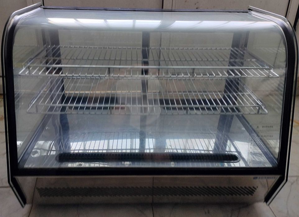 Vitrine refrigerada
