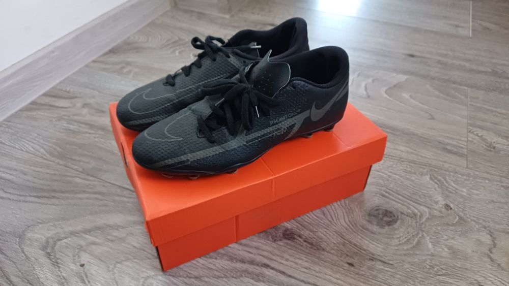 Korki Nike Phantom 42