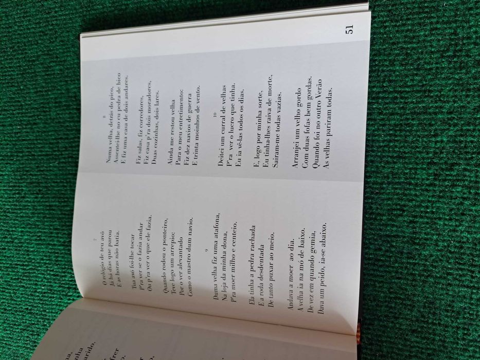 As Velhas - Cantigas de Escárnio e Maldizer - Borges Martina