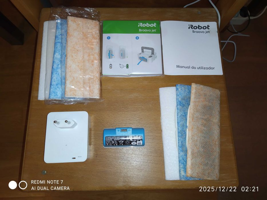 ## Irobot Braava Jet 240 (sem sensores externos) ##
