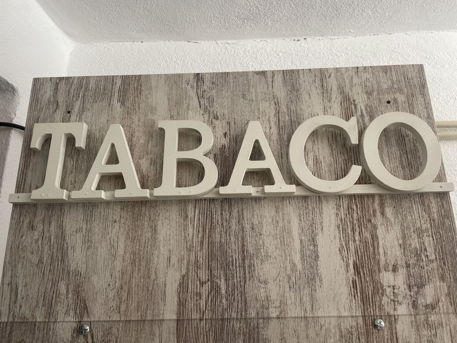 Prateleira para venda de Tabaco