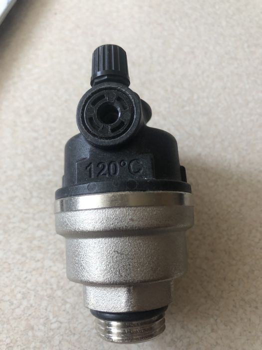 Odpowietrznik automatyczny