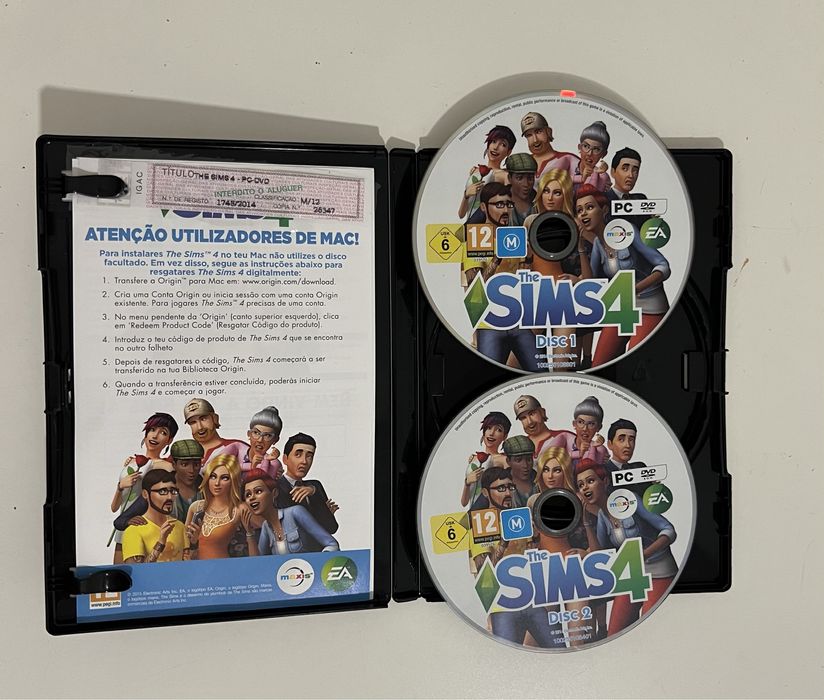 Grand Theft Auto IV + The Sims 4p/ pc