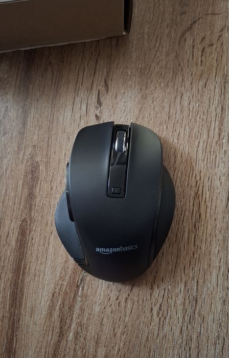 Mysz myszka bezprzewodowa czarna Amazon Basics GP7-BK