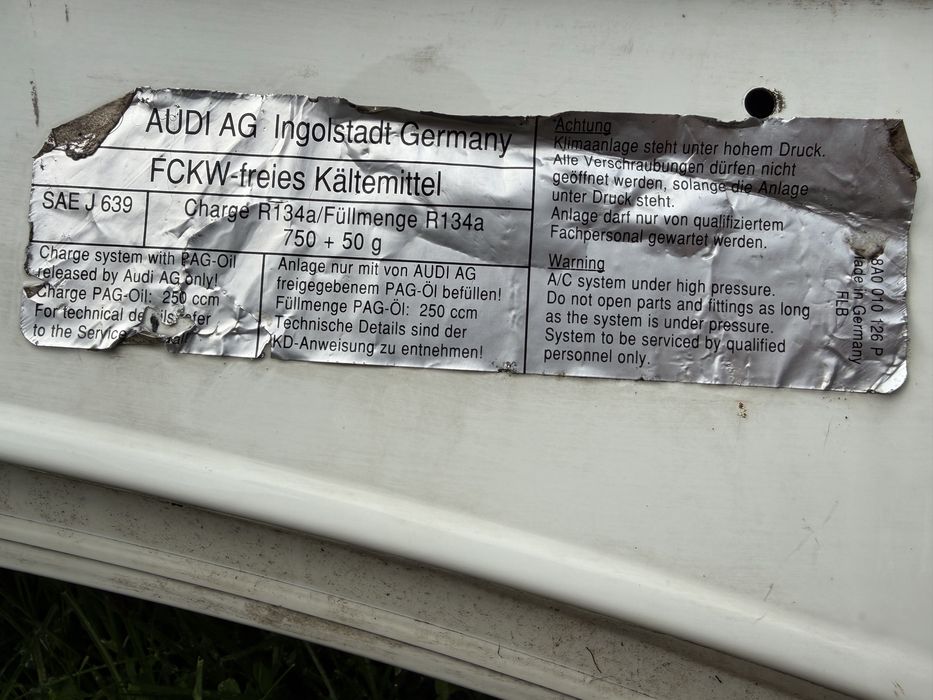 Капот Audi A6 C4,100