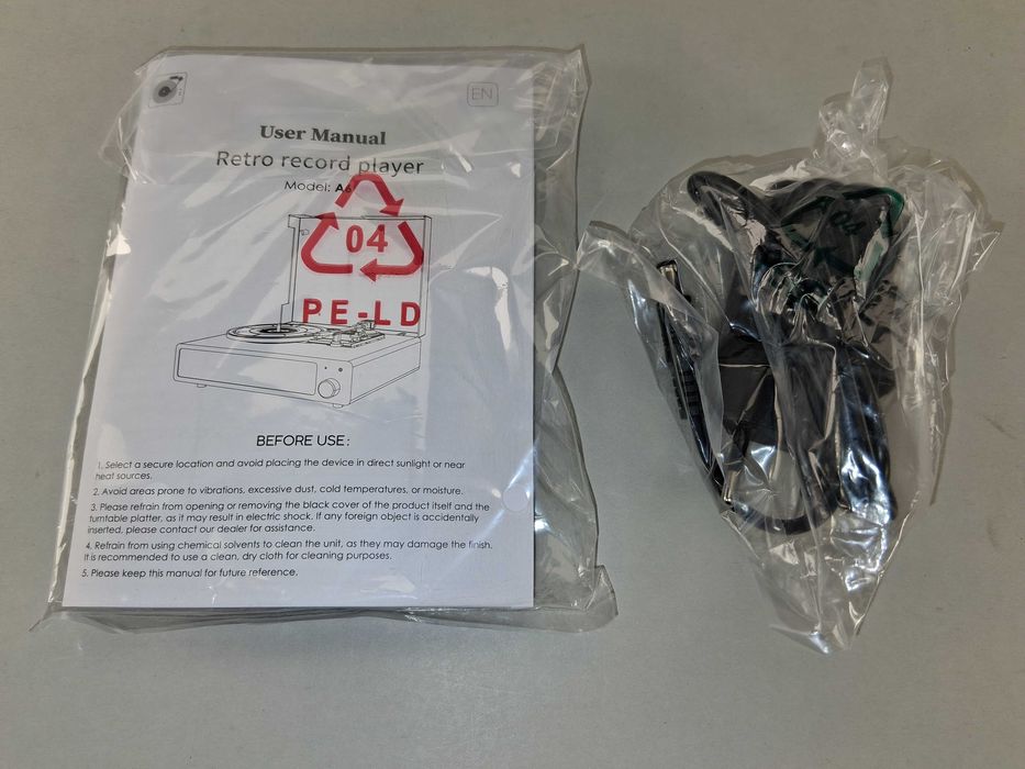 C201 Odtwarzacz Retro Audio Player A6 z USB i Głośnikami Stereo