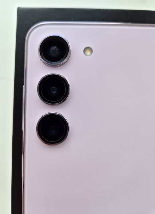 Samsung S23 256 gb. SM-S911B/DS
